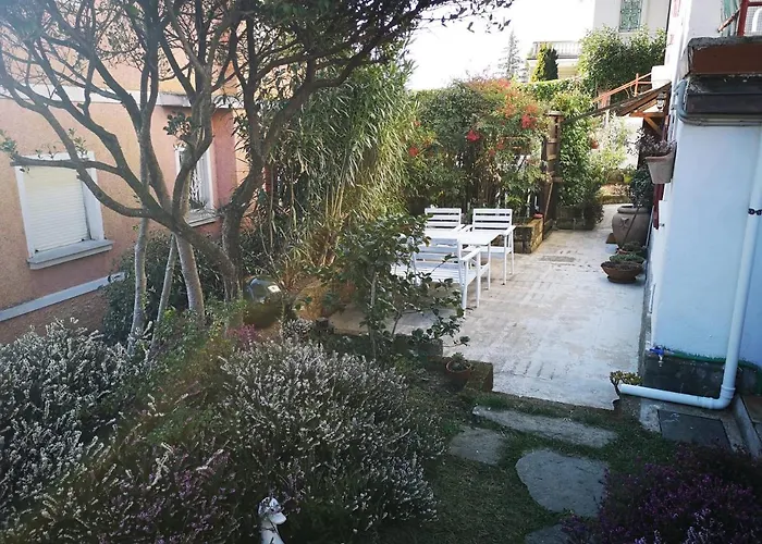 Il Giardino Di شقة